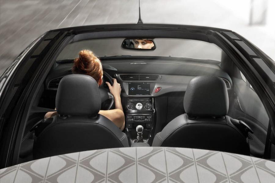  Citroen DS3 Cabrio 2012 года  (фото 27 из 115)